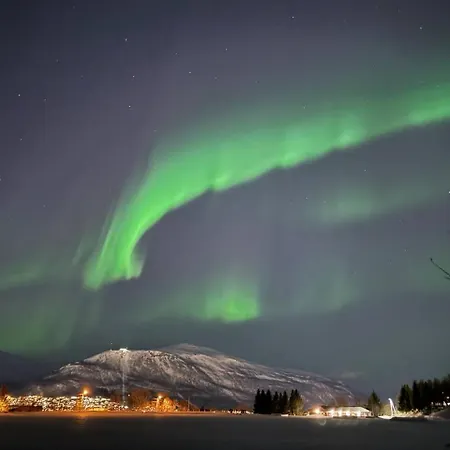 Arctic Nine - Nr 9 - On The Island Casa de Férias *